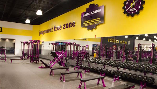 crunch fitness east lansing phone number