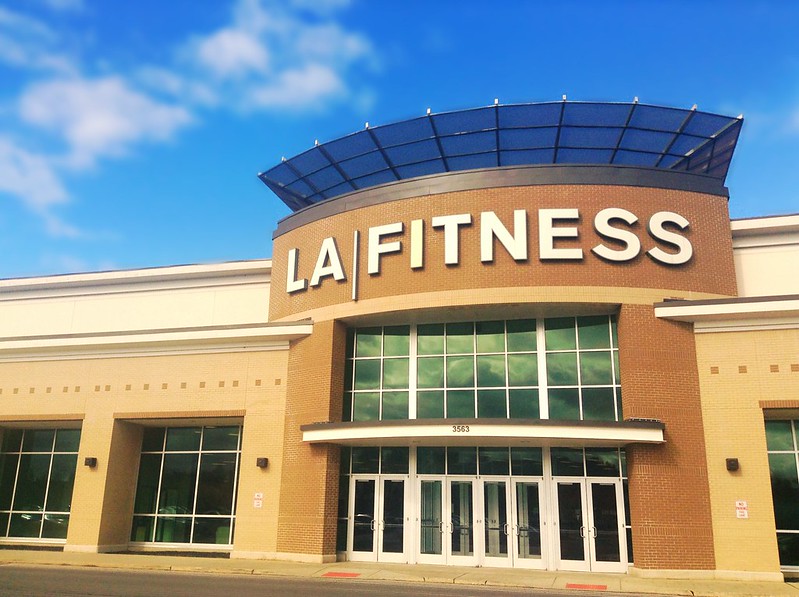 Crunch vs LA Fitness