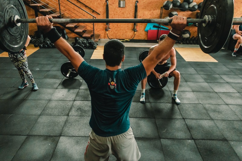 Man lifting barbell