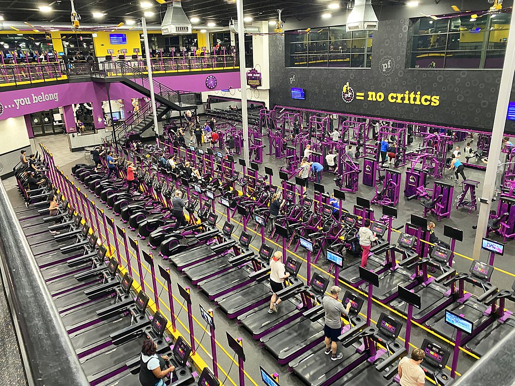 Planet Fitness interior